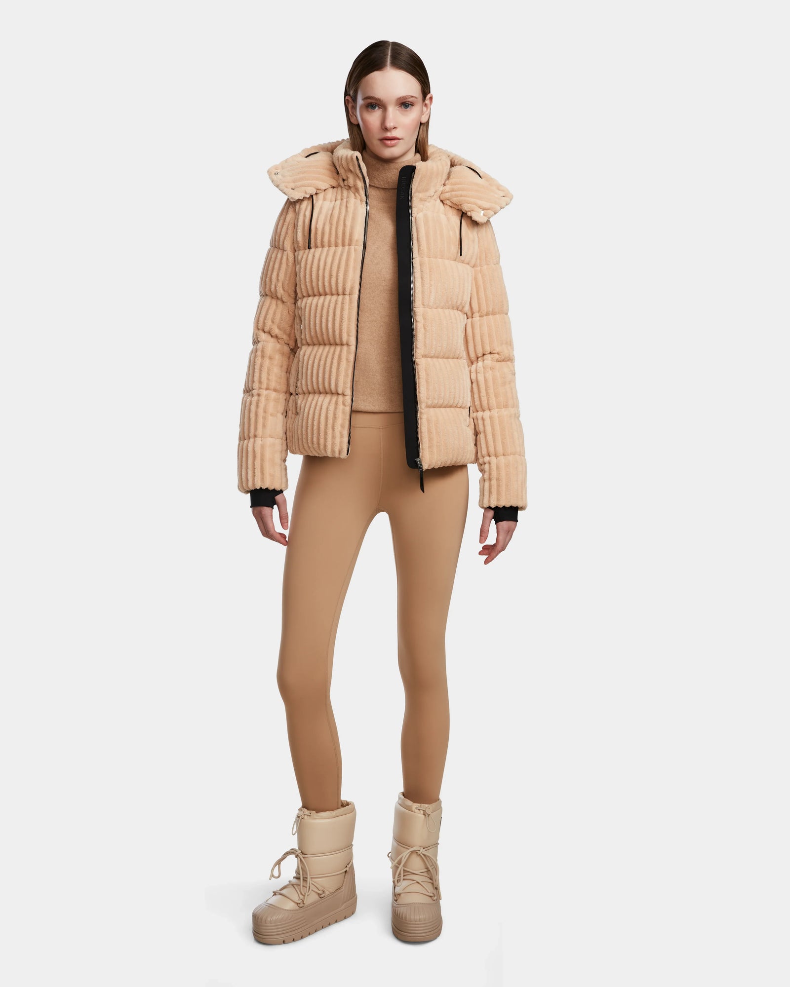 Women | MIRRY FF Down Puffer | Iceland