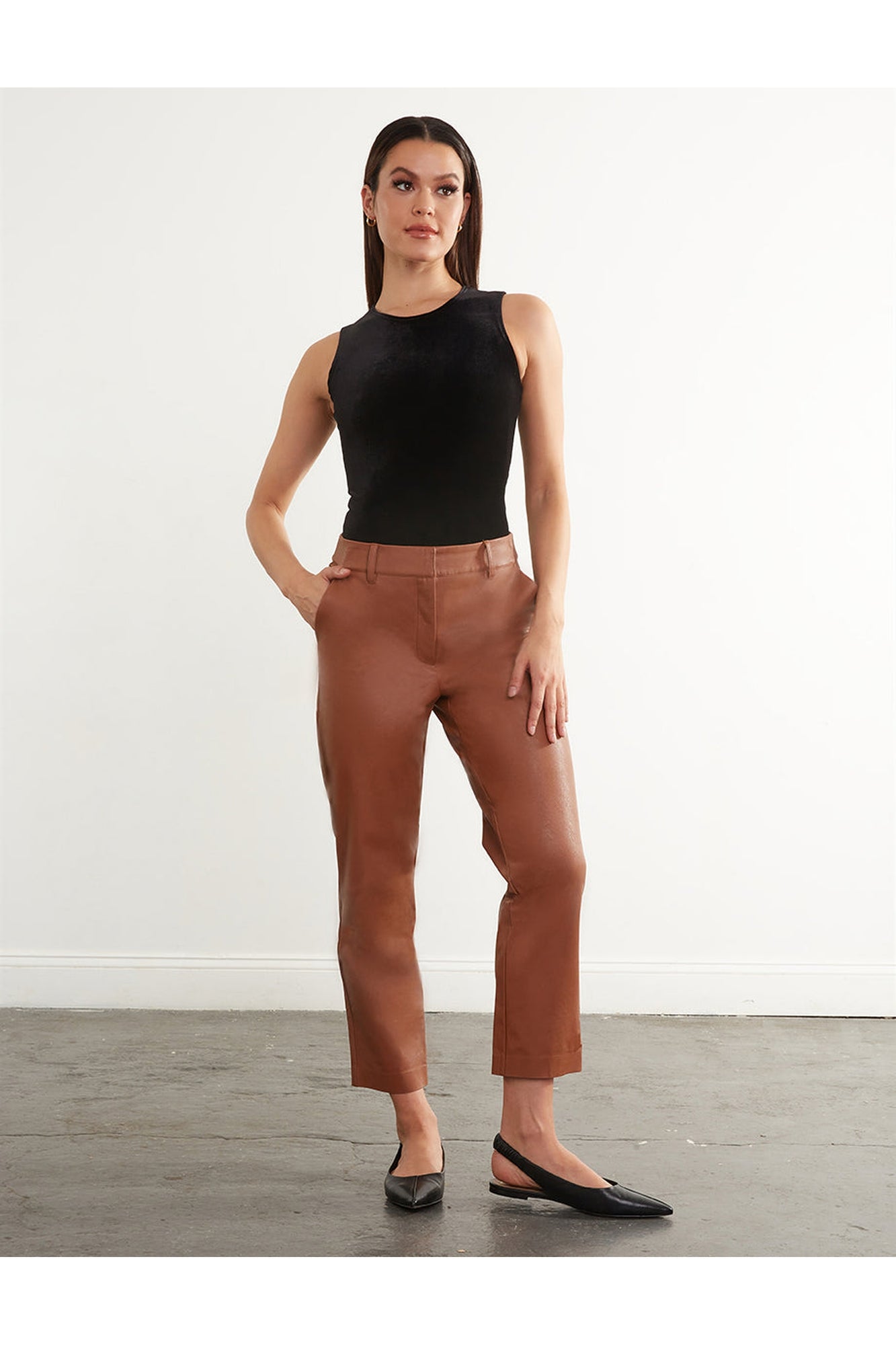 Faux Leather 7/8 Trouser | Cocoa