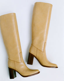 Color: Khaki