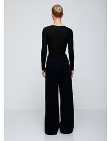 Finesse Eco Stretch | Square Neck Long Sleeve Top | Black