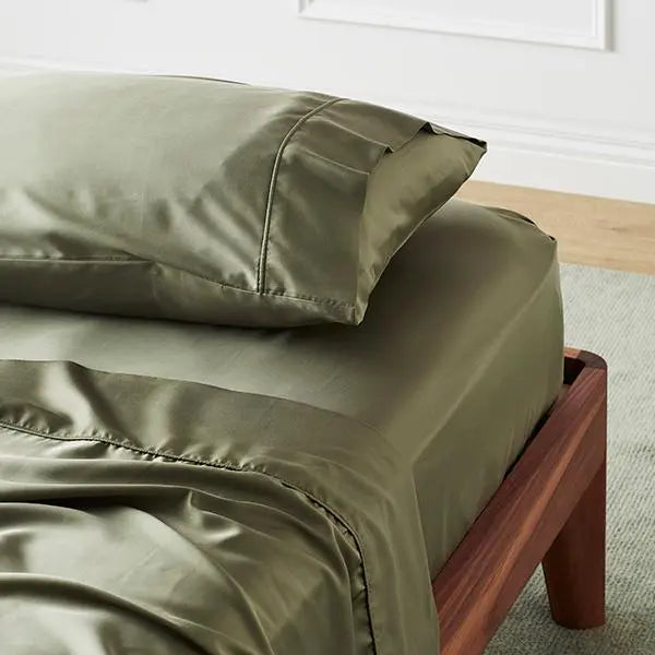Signature Bamboo Flat Sheet, Twin | Moss Green