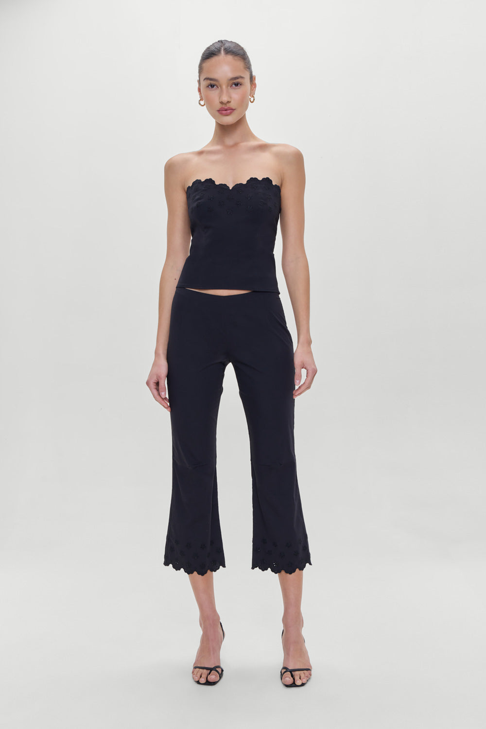 Twilight Capri Pants Black