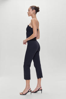 Twilight Capri Pants Black
