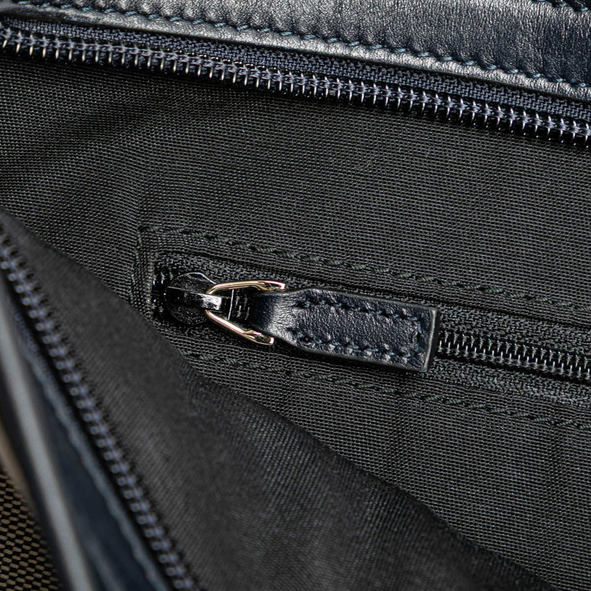 Gucci | Pre-Owned GG Canvas Web Crossbody | Gray