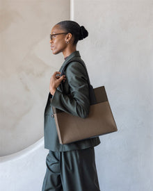 Jaunt Merino Wool Midi Tote | Cumin x Tobacco
