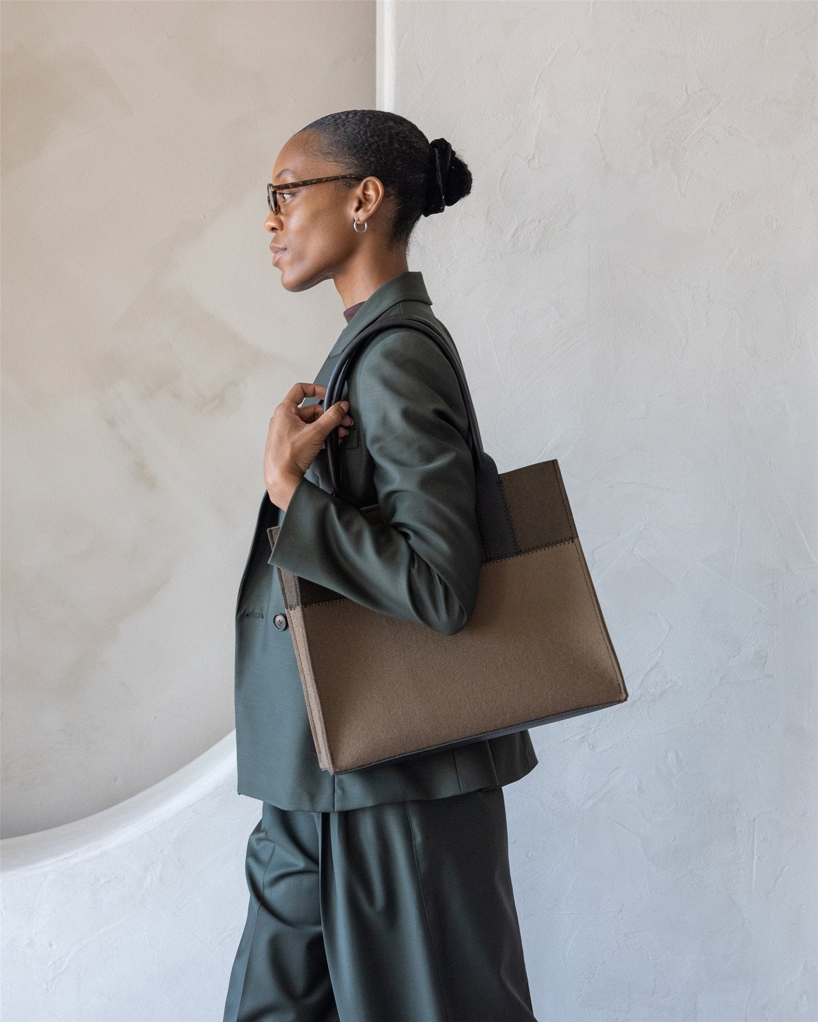 Jaunt Merino Wool Midi Tote | Cumin / Tobacco