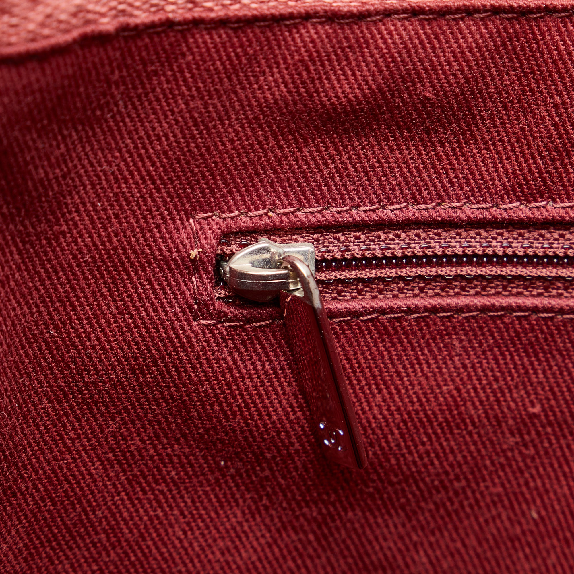 Chanel | Pre-Owned Mini Mixed Fibers Deauville Tote | Red/Dark Red