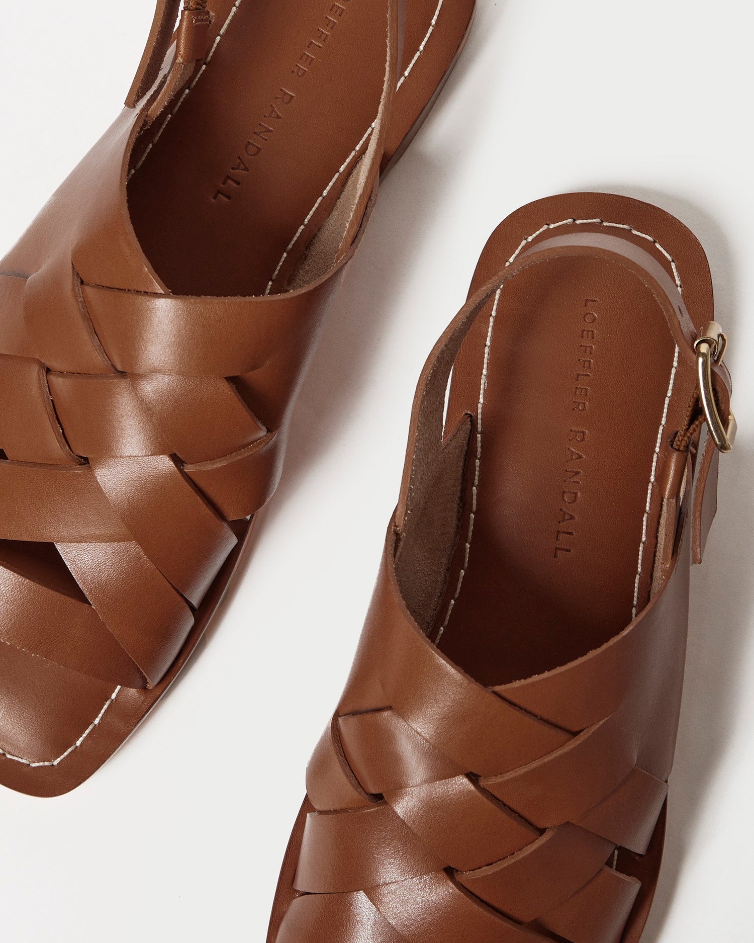 Color: Cognac