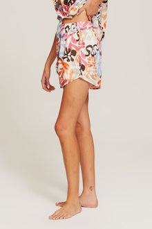 GINIA Henri Short in Vivre Print