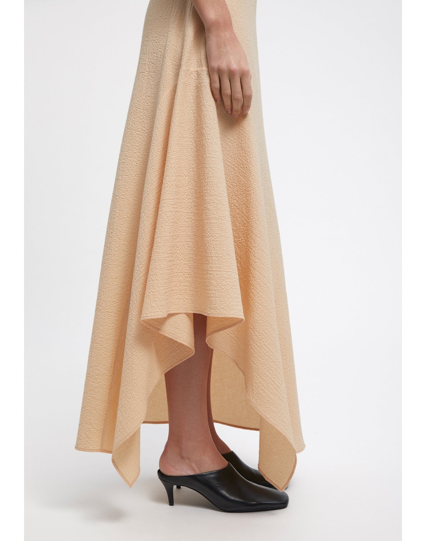 Gale | Scoop Neck Gathered Dress | Parchment