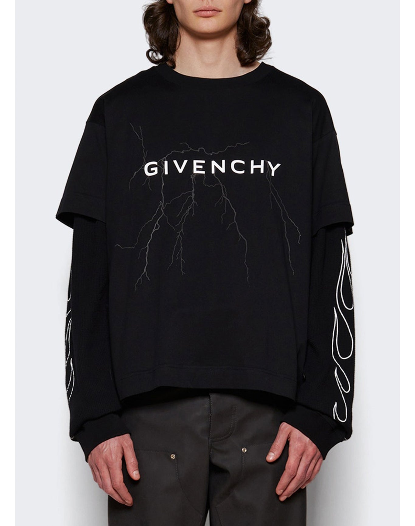 Givenchy | Men | Boxy Short Sleeve Tee | Black (V3)