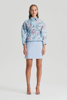 H3233981-FLORAL-TAFFETA-SHIRT-ICE.BLUE-SCANLANTHEODORE-2_1696544567