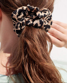Color: Leopard/gold