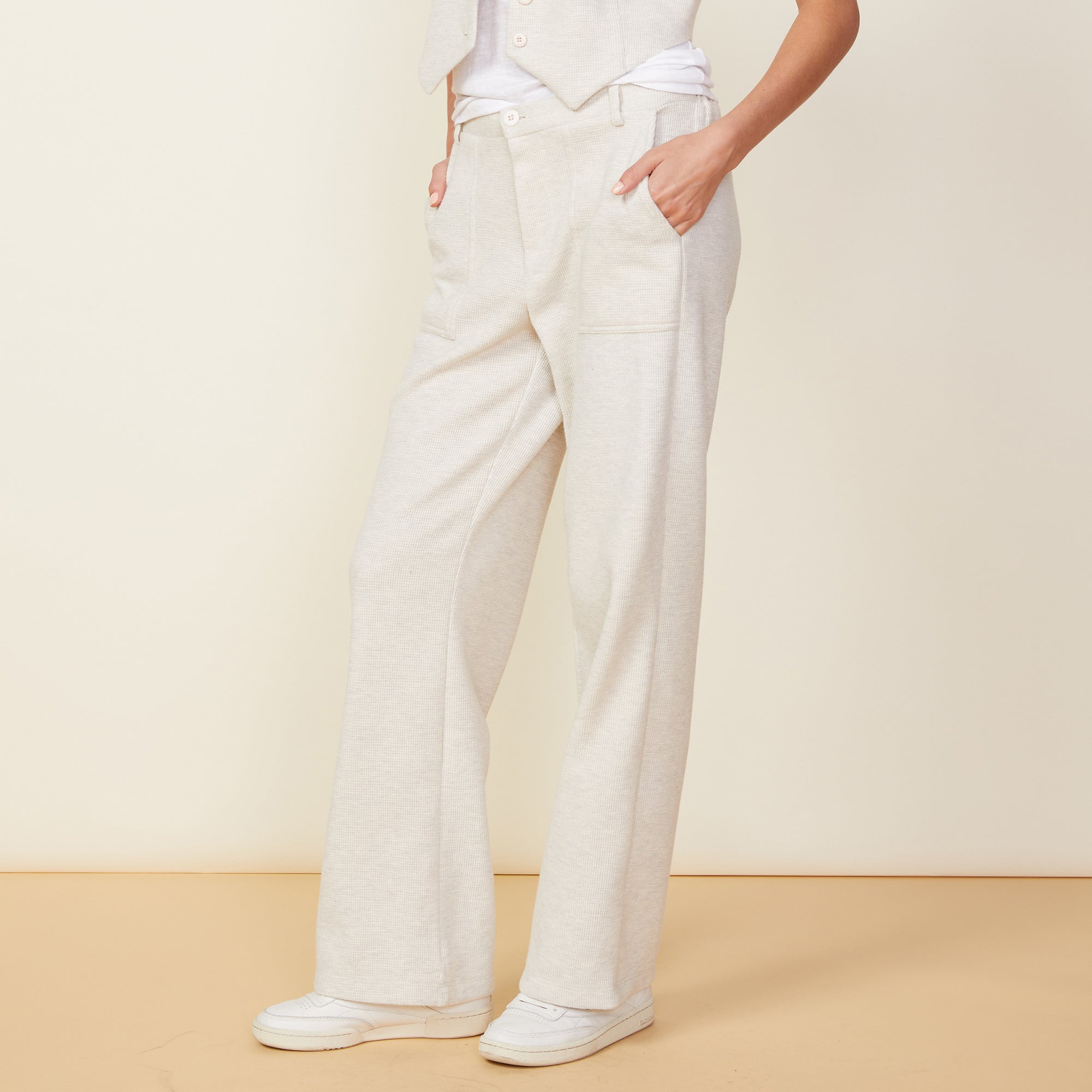 Brushed Thermal Patch Pocket Pant | Women | Ash