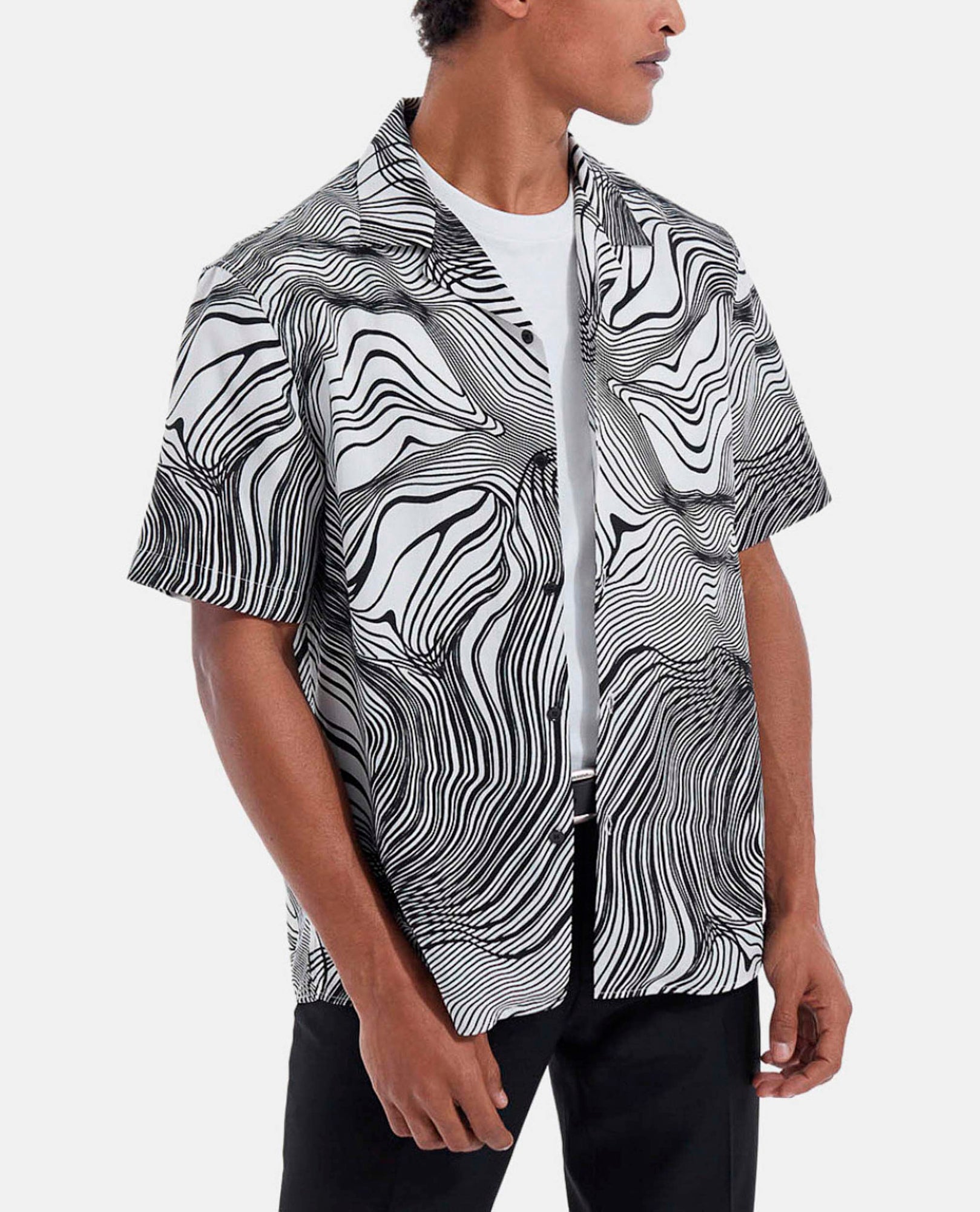 Two-Tone Hawaiian-Collar Shirt With Motif | Men | White x Black