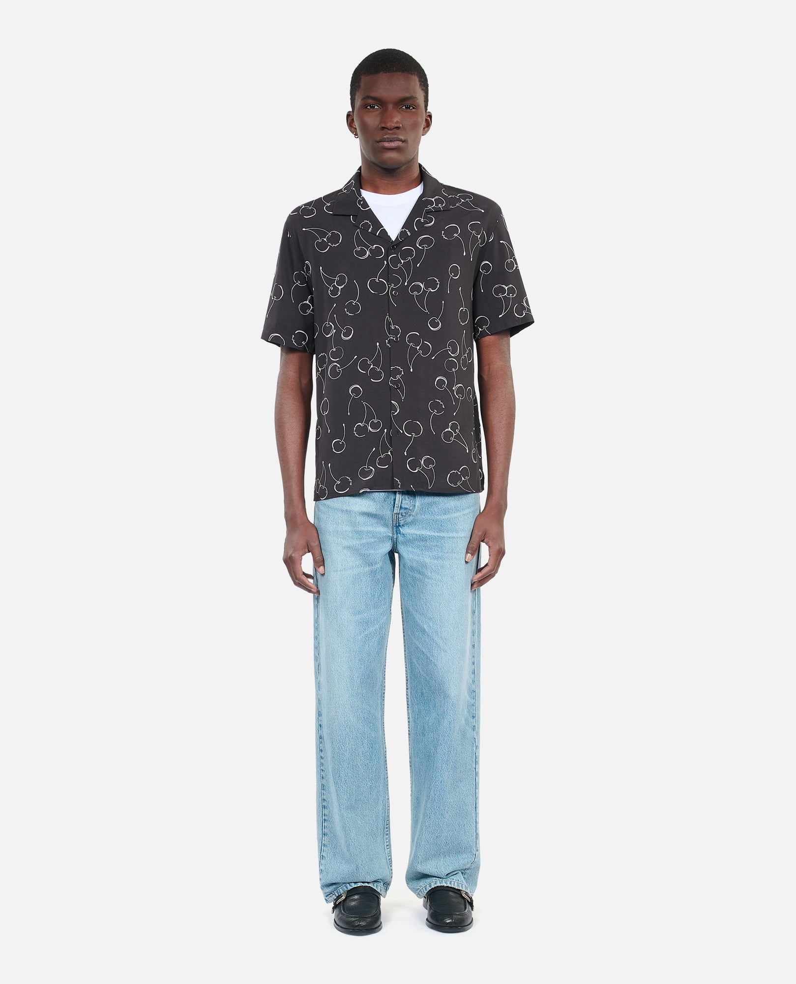 Short-Sleeved Cherry Printed Shirt | Men | Black