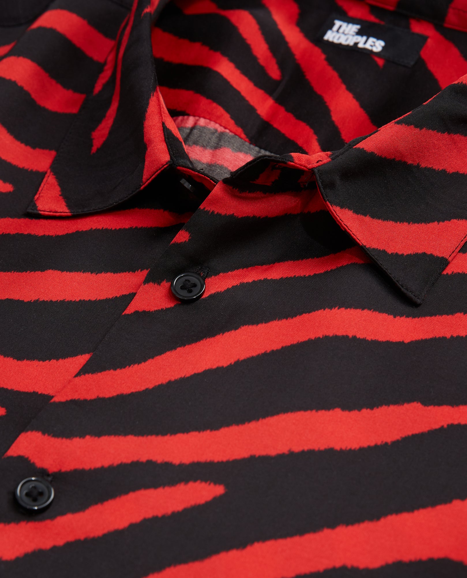 Printed Shirt With Hawaiian Collar | Men | Black x Red