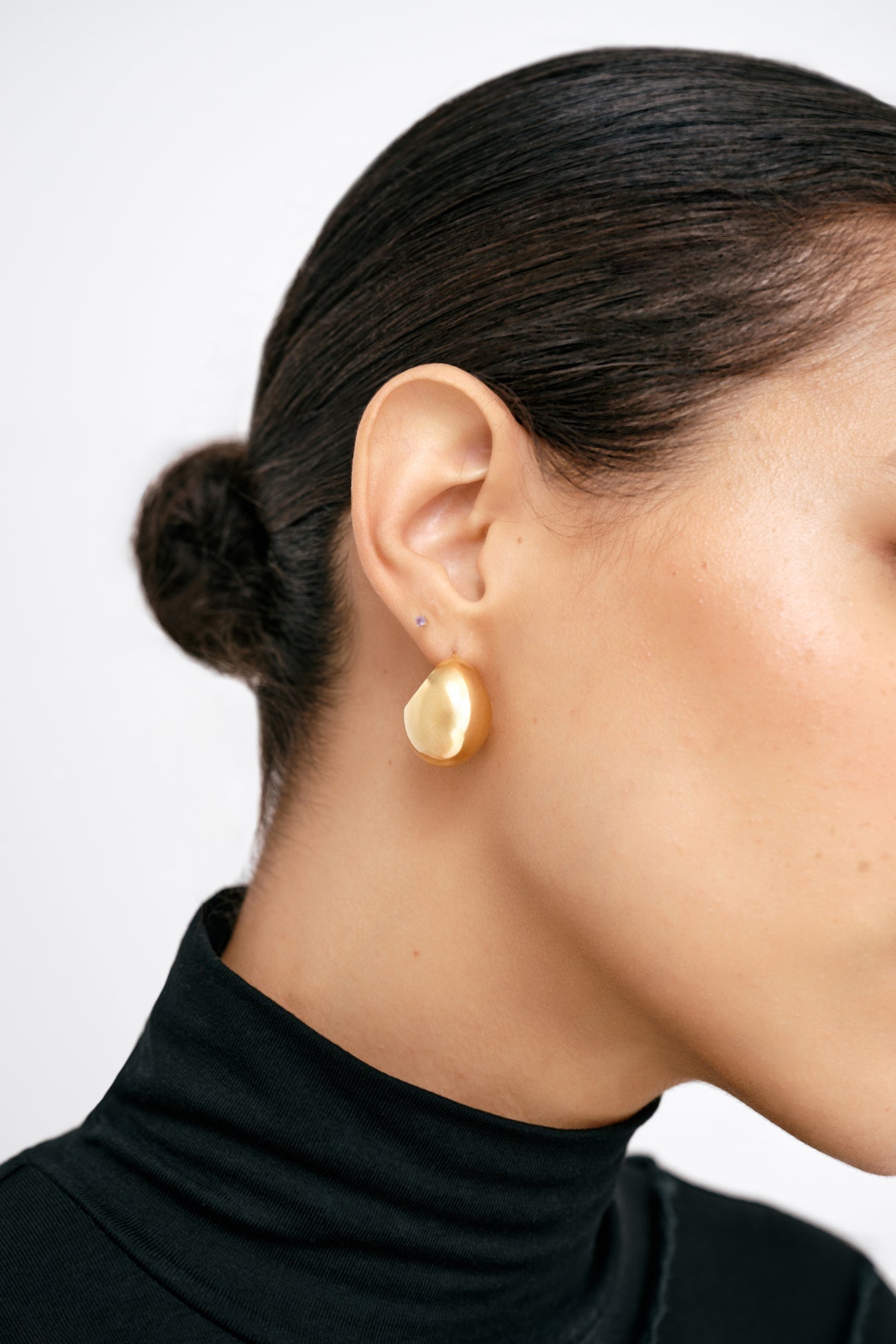 Camellia Hoops | Gold