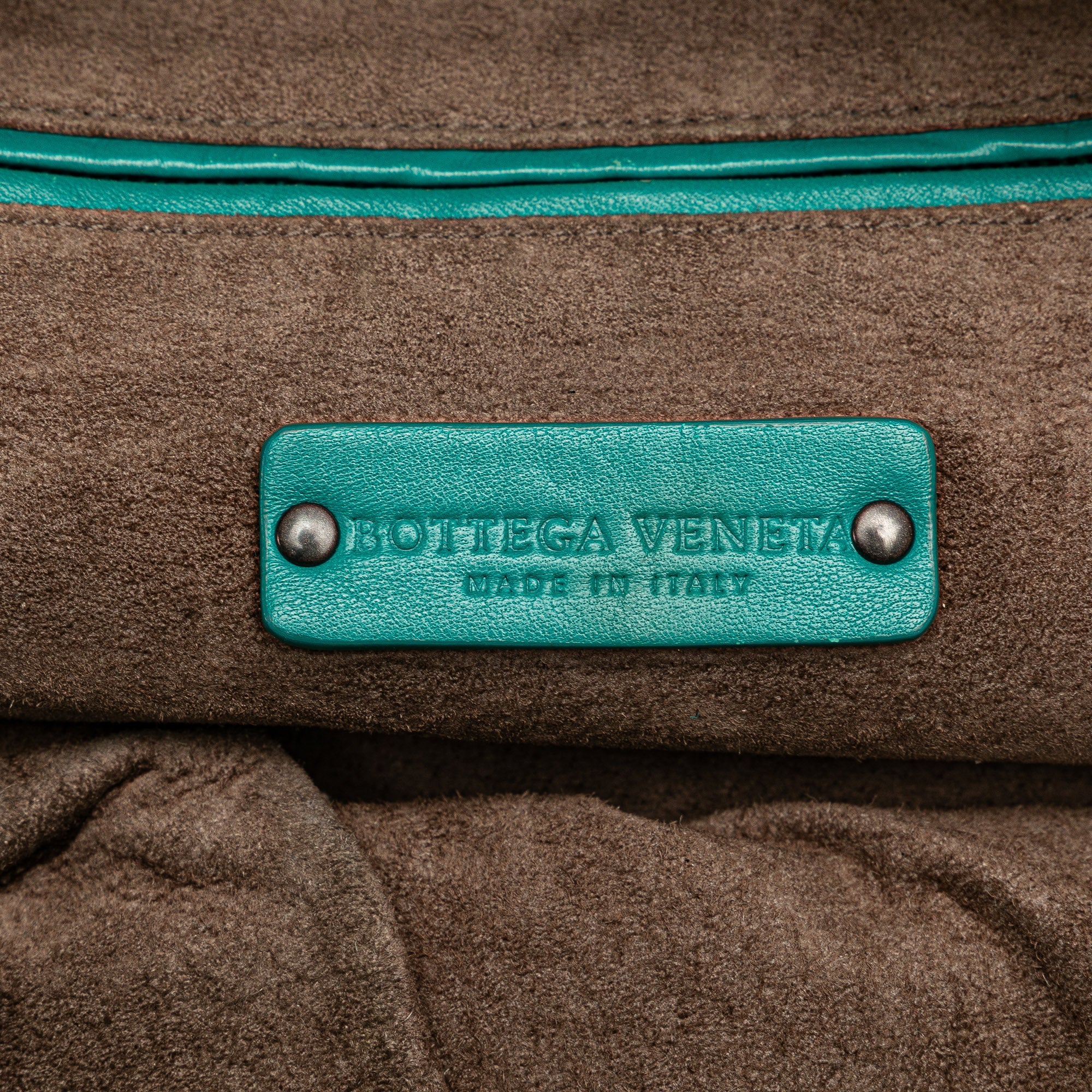 Bottega Veneta | Pre-Owned Nappa Intrecciato Cube Shoulder Bag | Blue/Turquoise