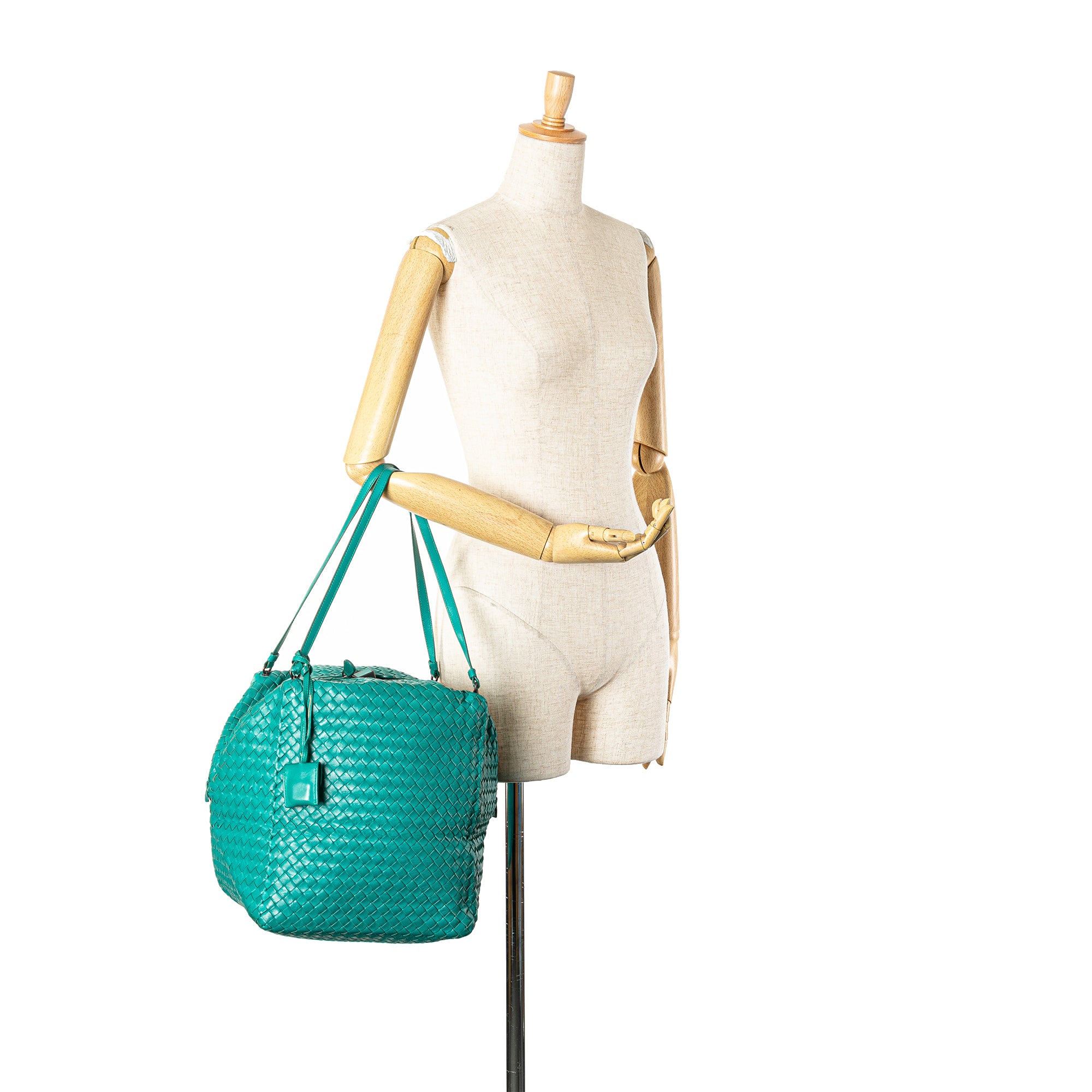 Bottega Veneta | Pre-Owned Nappa Intrecciato Cube Shoulder Bag | Blue/Turquoise