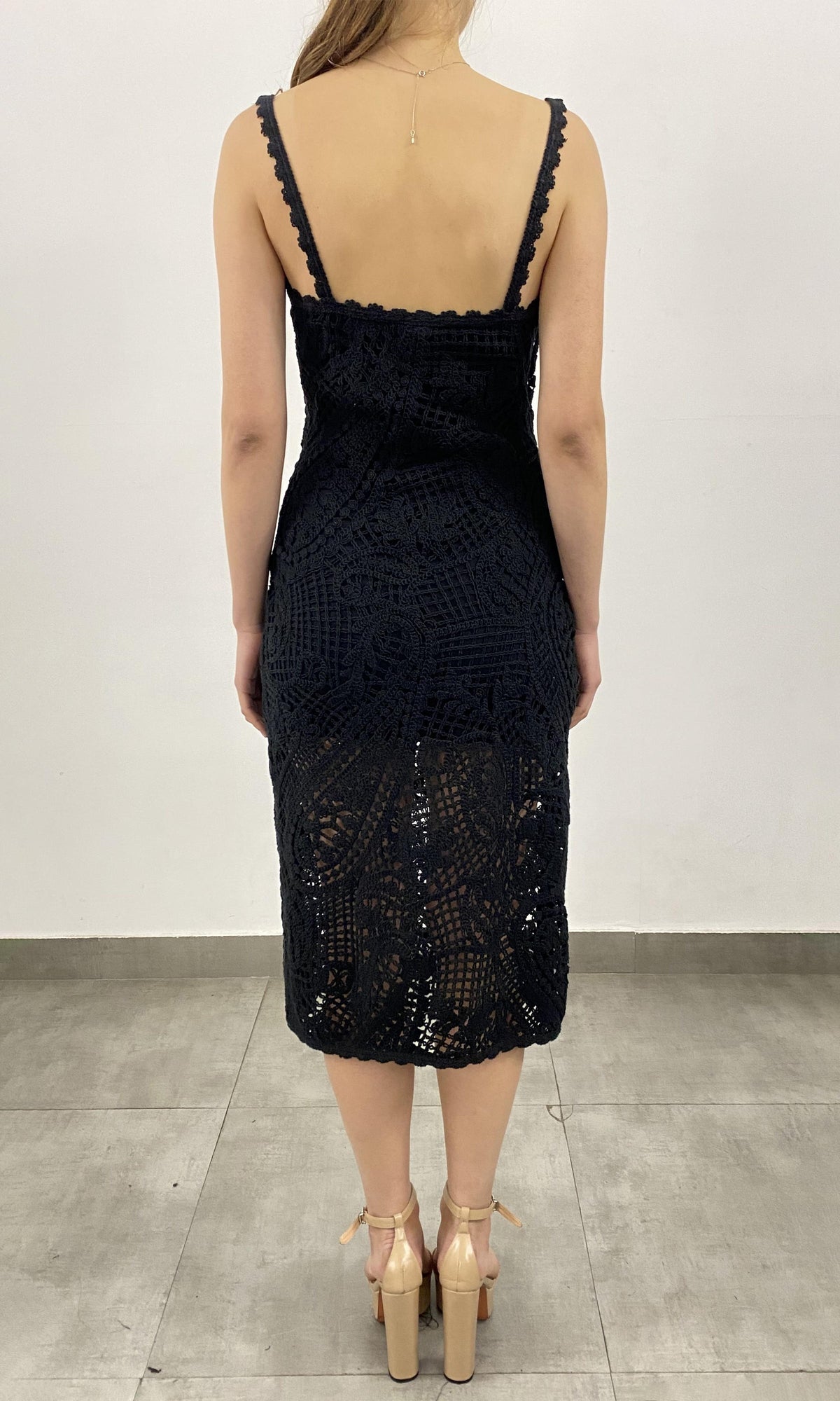 Hemant And Nandita | Dua Crochet Palm Midi Dress | Black
