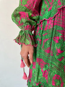 Hemant & Nandita | Goa Kaftan | Green/Pink