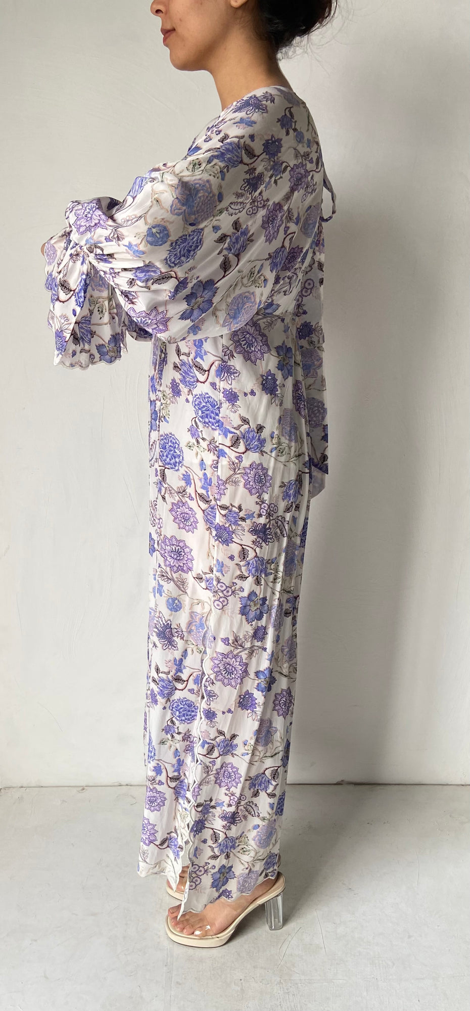 Hemant & Nandita | Dija Kaftan | White/Blue