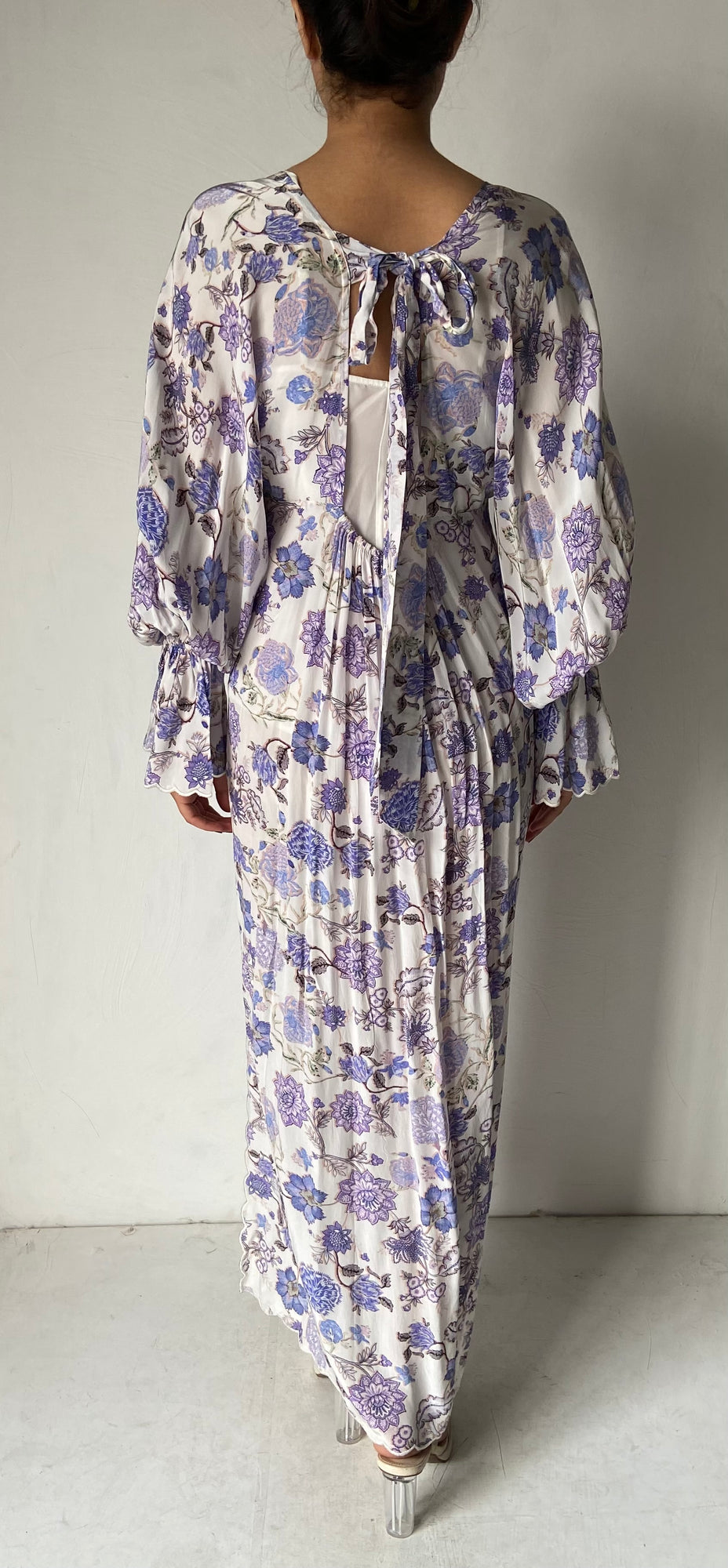 Hemant & Nandita | Dija Kaftan | White/Blue