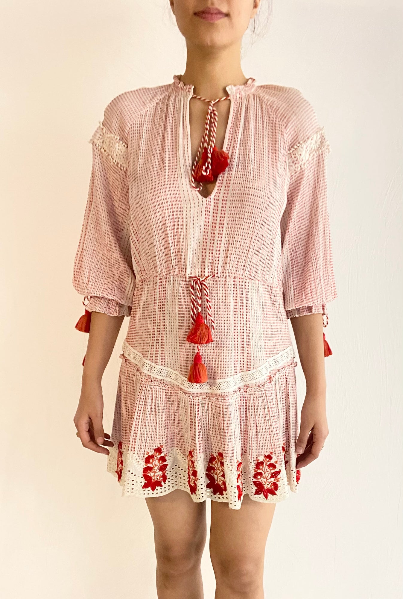 Hemant & Nandita | Z Short Dress | White/Red