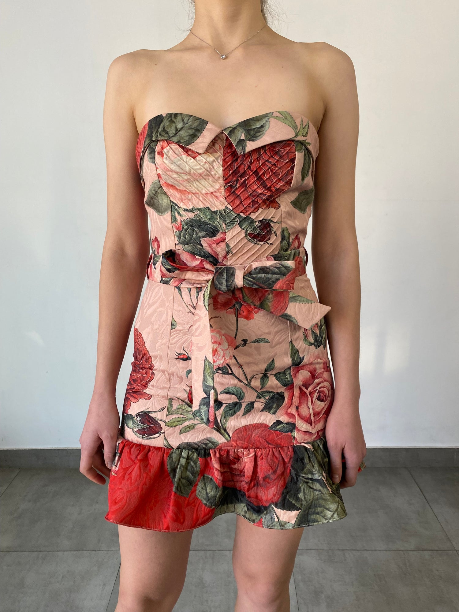 Hemant & Nandita | Naaz Sleeveless Short Dress | Peach