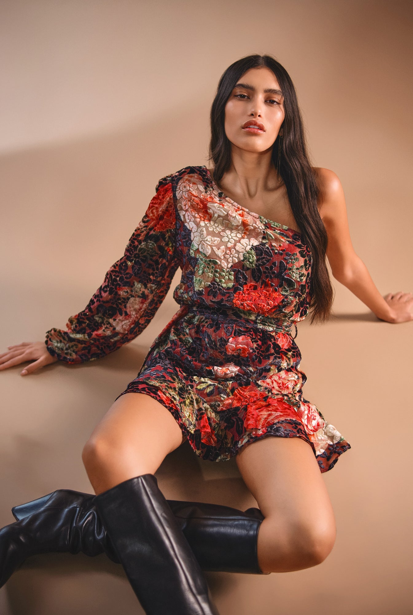 Hemant & Nandita | Naaz One-Shoulder Short Dress | Peach