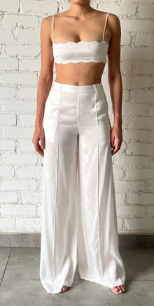 Hemant & Nandita | Nera Bandeau | White