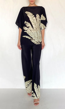 Womens | Palm Viscose Heavy Crepe Boat Neck Top | Black