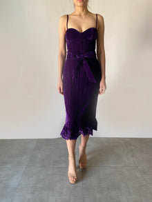 Hemant & Nandita | Reha Velvet Midi Dress | Purple