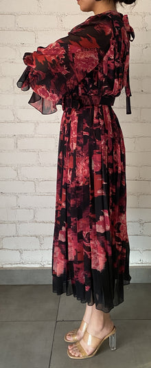 Hemant & Nandita | Zina Pleated Long Dress | Black