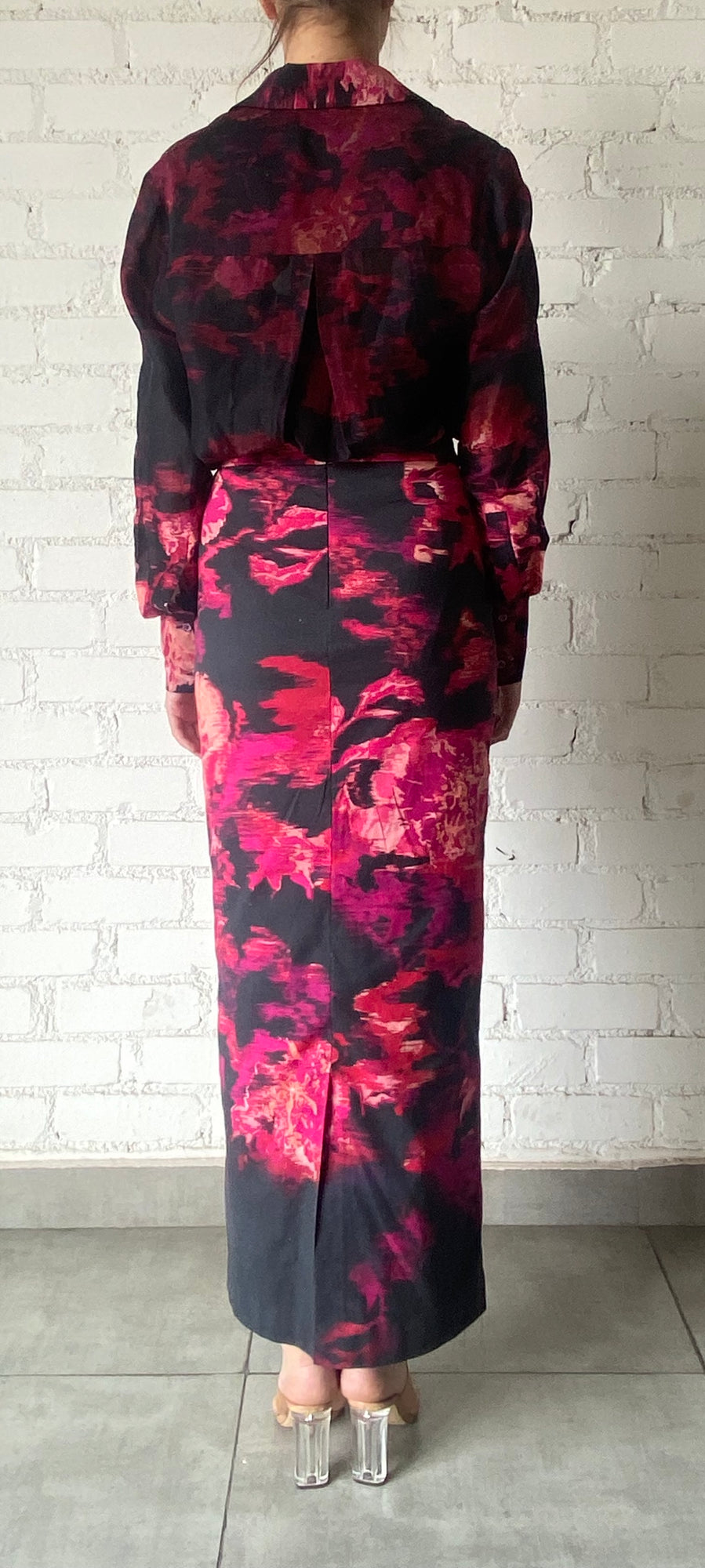 Hemant & Nandita | Zina Long Skirt | Black/Magenta
