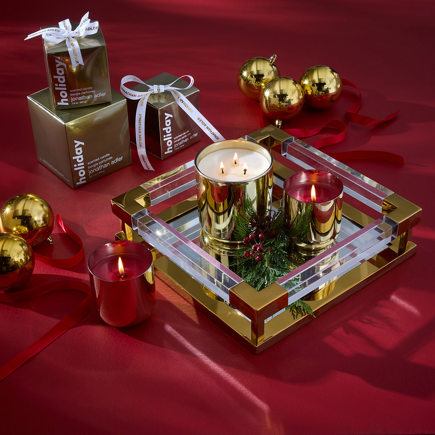 Pop Three-Wick Holiday Candle | Gold