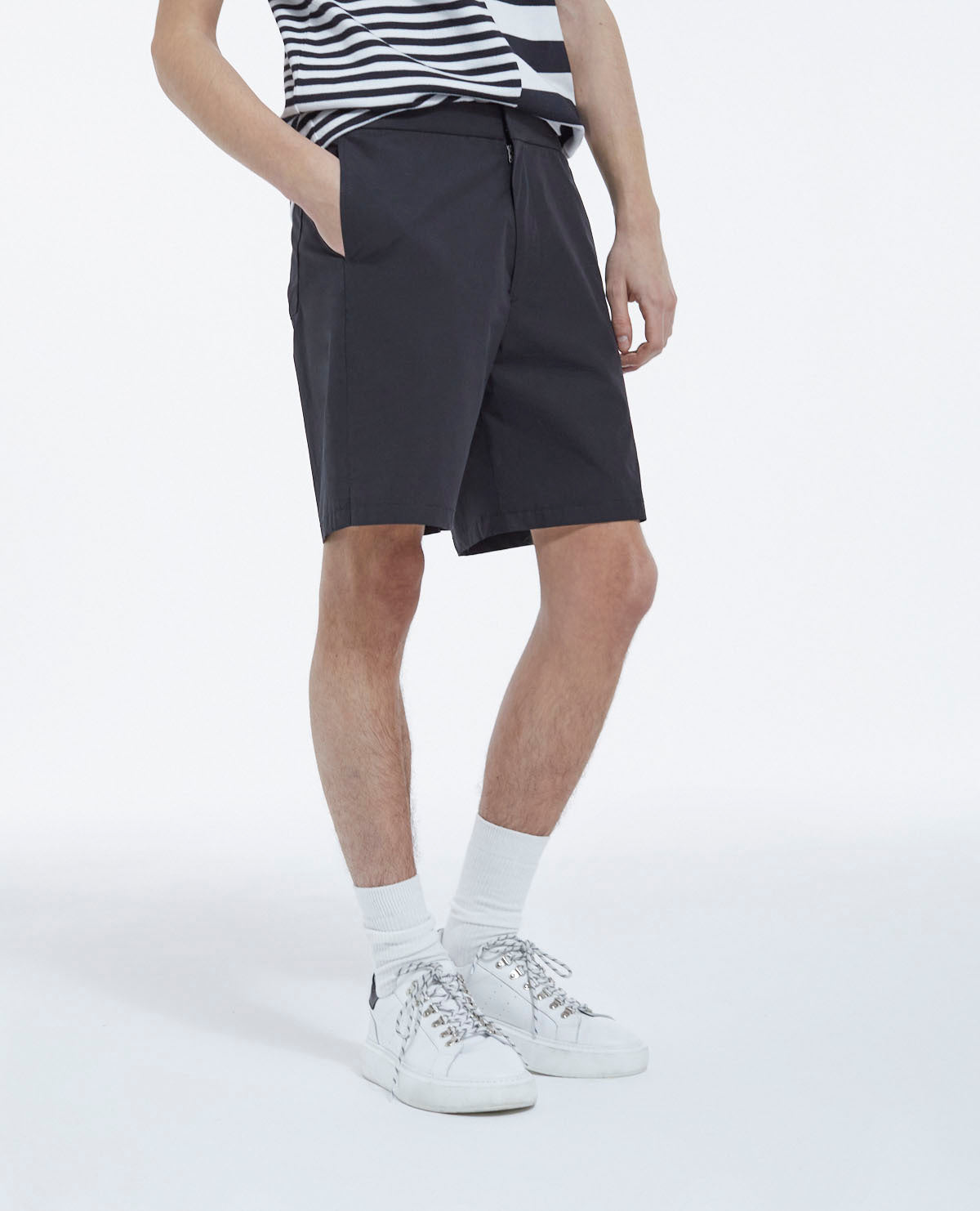 Bermuda Shorts | Men | Black