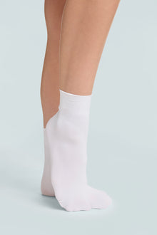 Ultimate Opaque Ankle Socks::White::Main
