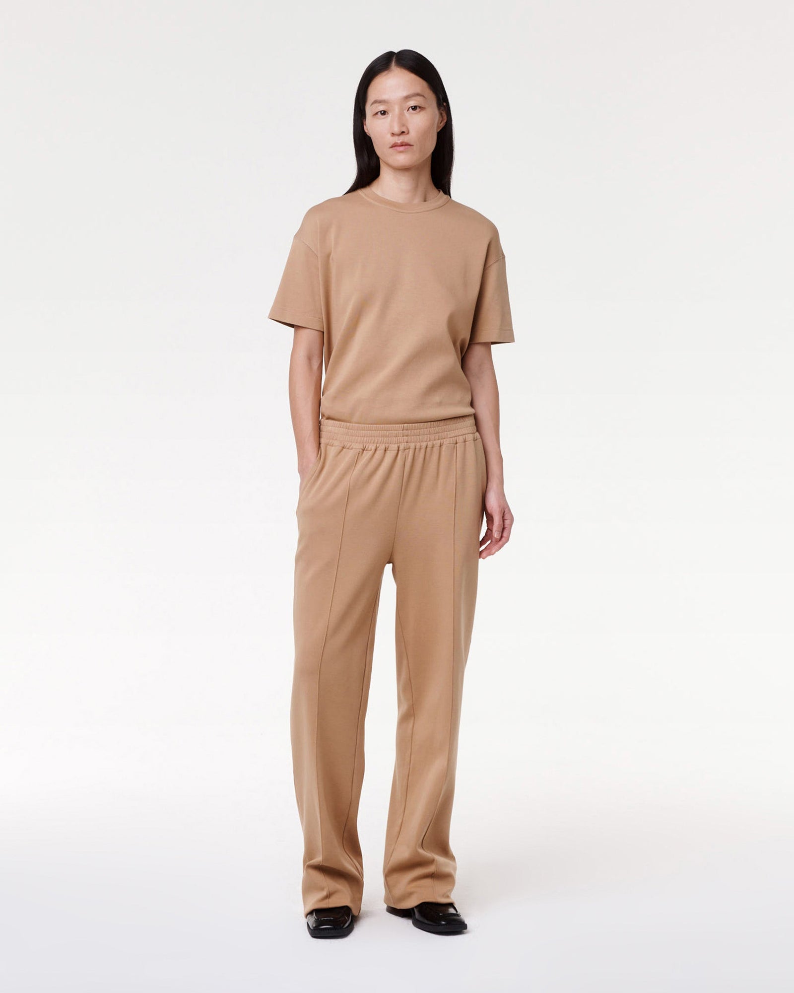 Another Tomorrow Luxe Seamed Short Sleeve in Hazelnut – Cotton Women's Trousers