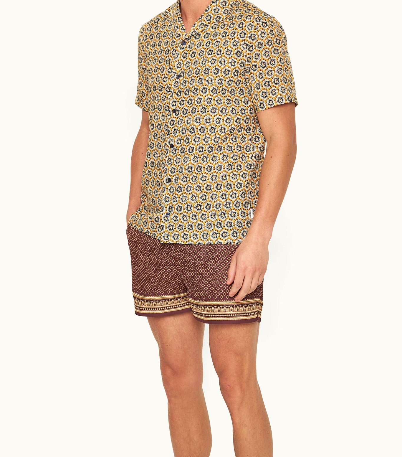 Hibbert Roseate Print Classic Fit Capri Collar Shirt | Mango