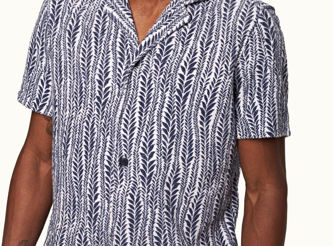 Howell Fern Relaxed Fit Capri Collar Short-Sleeve Shirt | White/Lagoon Blue