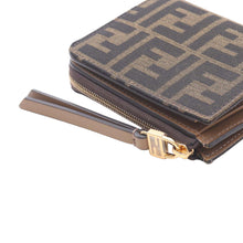 Fendi | Pre-Owned Zucca Bi-fold Wallet | Brown