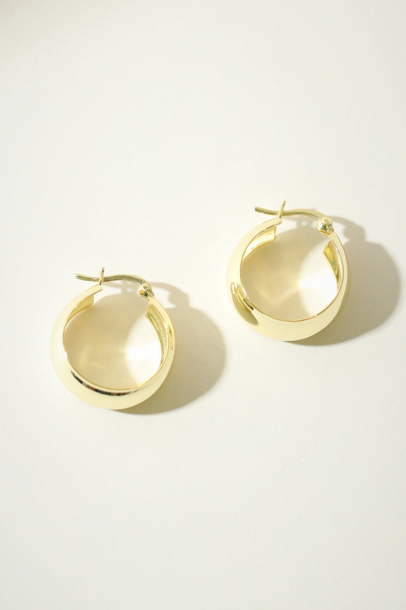 The Imala Hoop Earrings | 18Kt Gold Plated