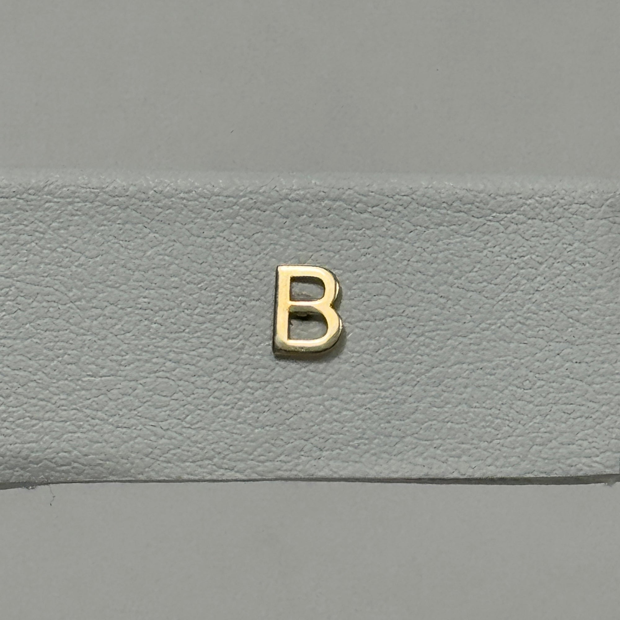 Good Girl Initial Stud | 10K Yellow Gold