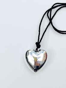 Puffy Heart Necklace | Silver x Black