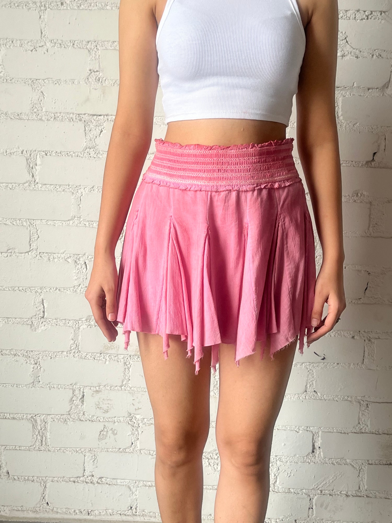 Rococo Sand | Short Skirt | Pink