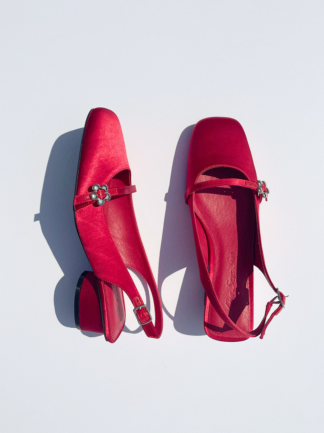 Mackie Heel | Scarlet Satin