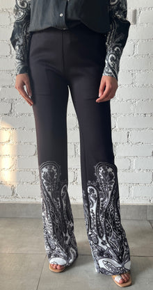 Hemant & Nandita | Viri Flared Pants | Black/White