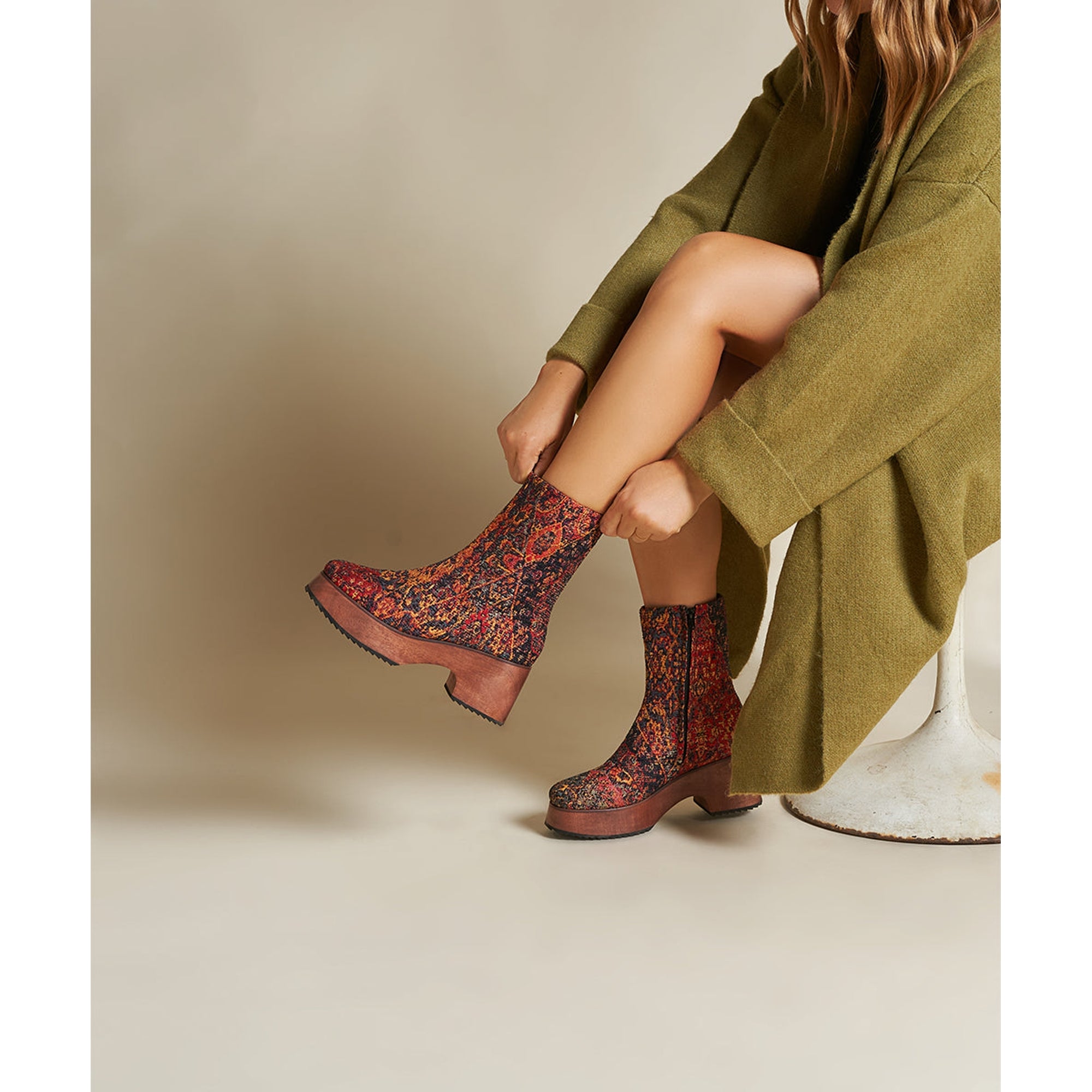 Isla Chunky Platform Boot | Tapestry